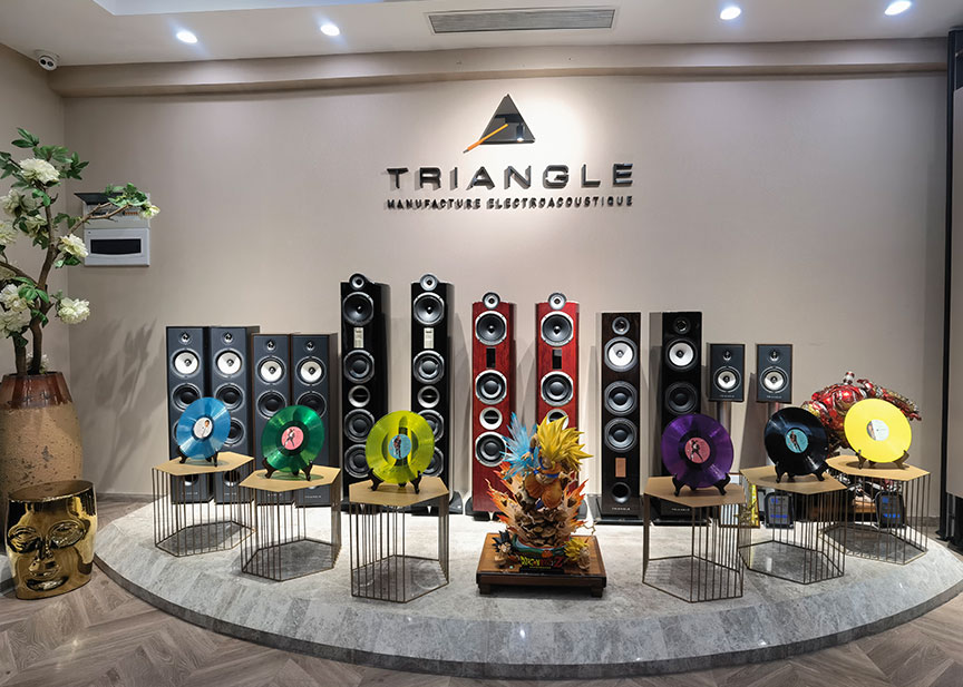 和邦裝飾為更好地服務客戶參加“聽黑膠·聽世界”音樂鑒賞會